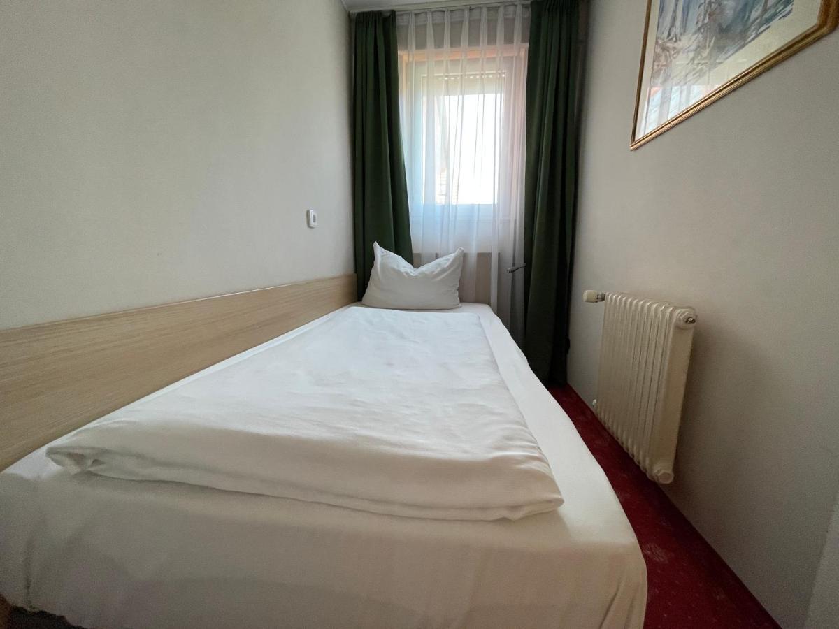Hafner Hotel- Apartment -Self Check-In Stuttgart Exteriör bild
