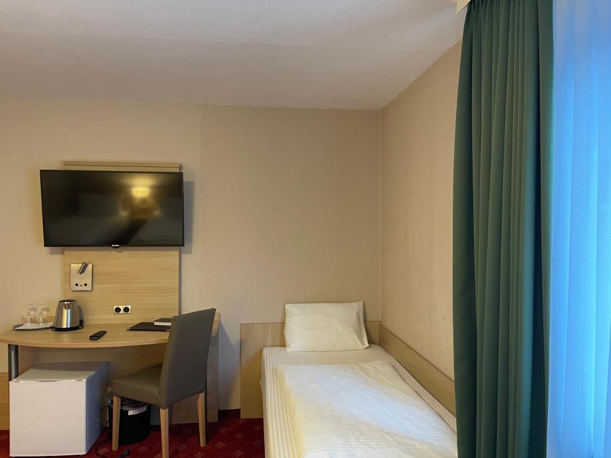 Hafner Hotel- Apartment -Self Check-In Stuttgart Exteriör bild