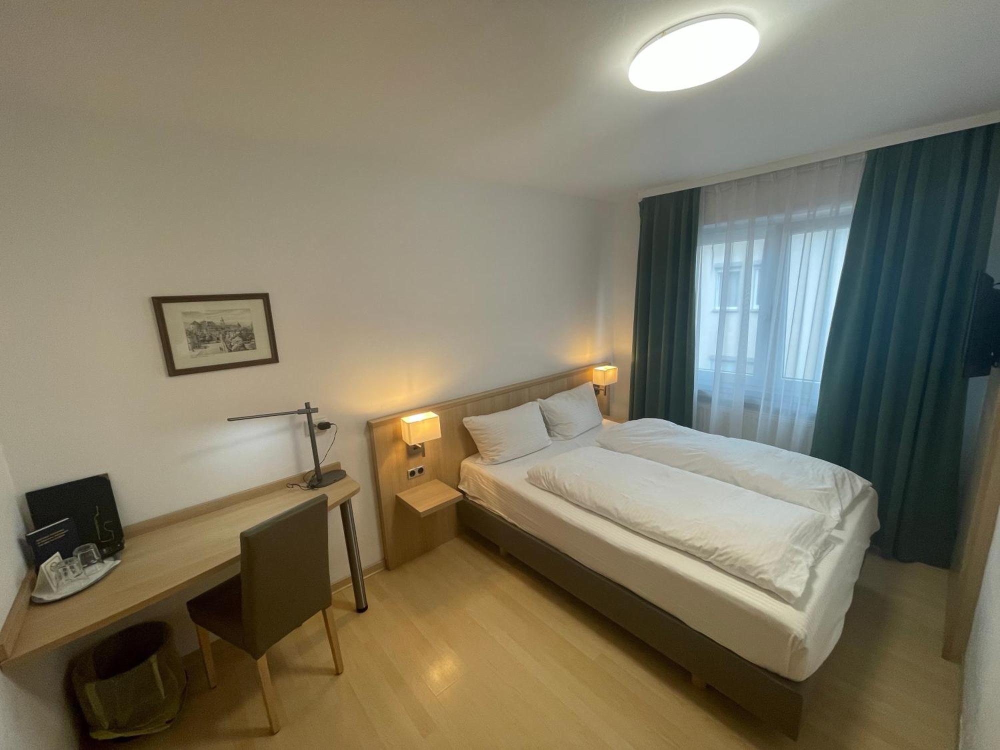 Hafner Hotel- Apartment -Self Check-In Stuttgart Exteriör bild