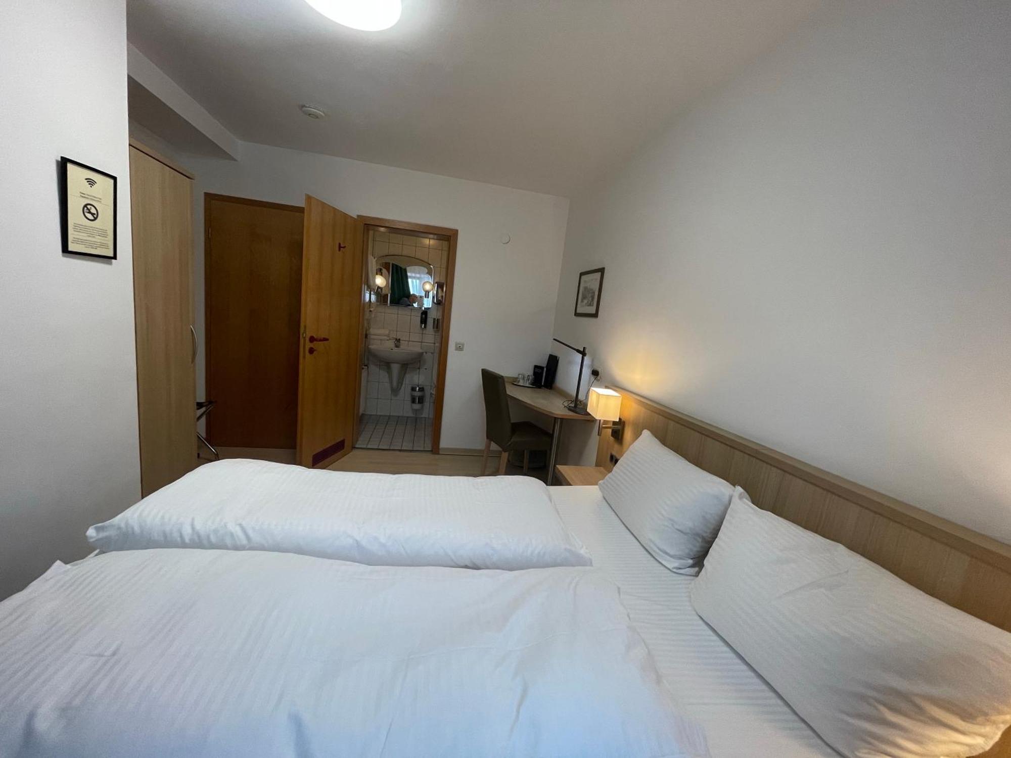 Hafner Hotel- Apartment -Self Check-In Stuttgart Exteriör bild